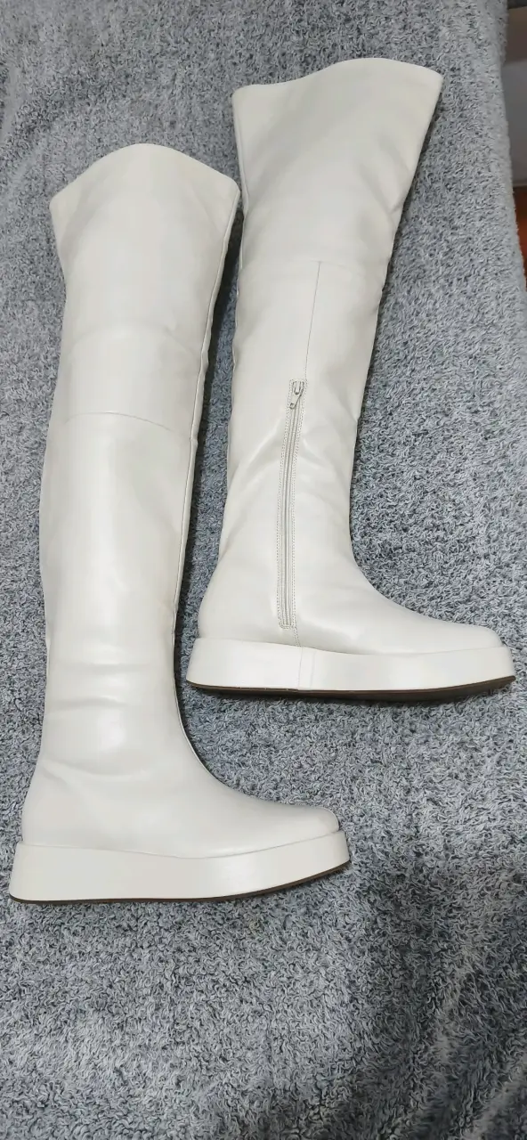 Botas altas blancas de cuero sintético - 3