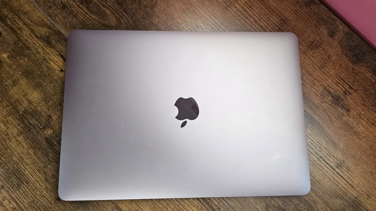 MacBook Air M1 13