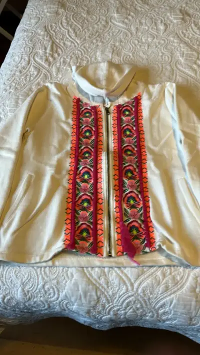Chaqueta con bordado floral para niña - miniatura 1