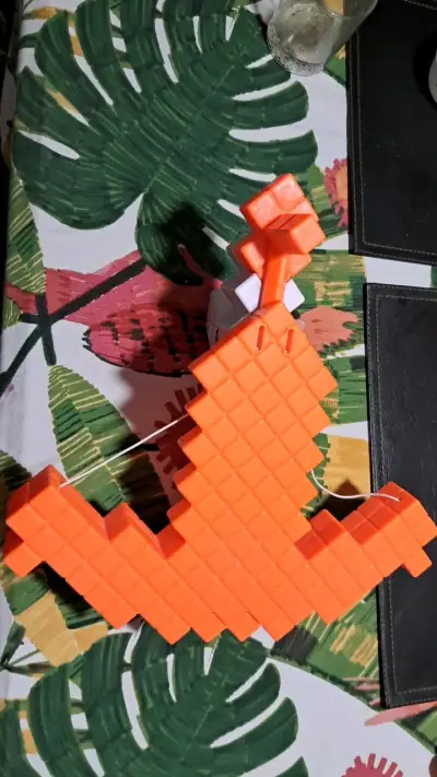 Juguete ballesta de Minecraft Naranja - miniatura 1
