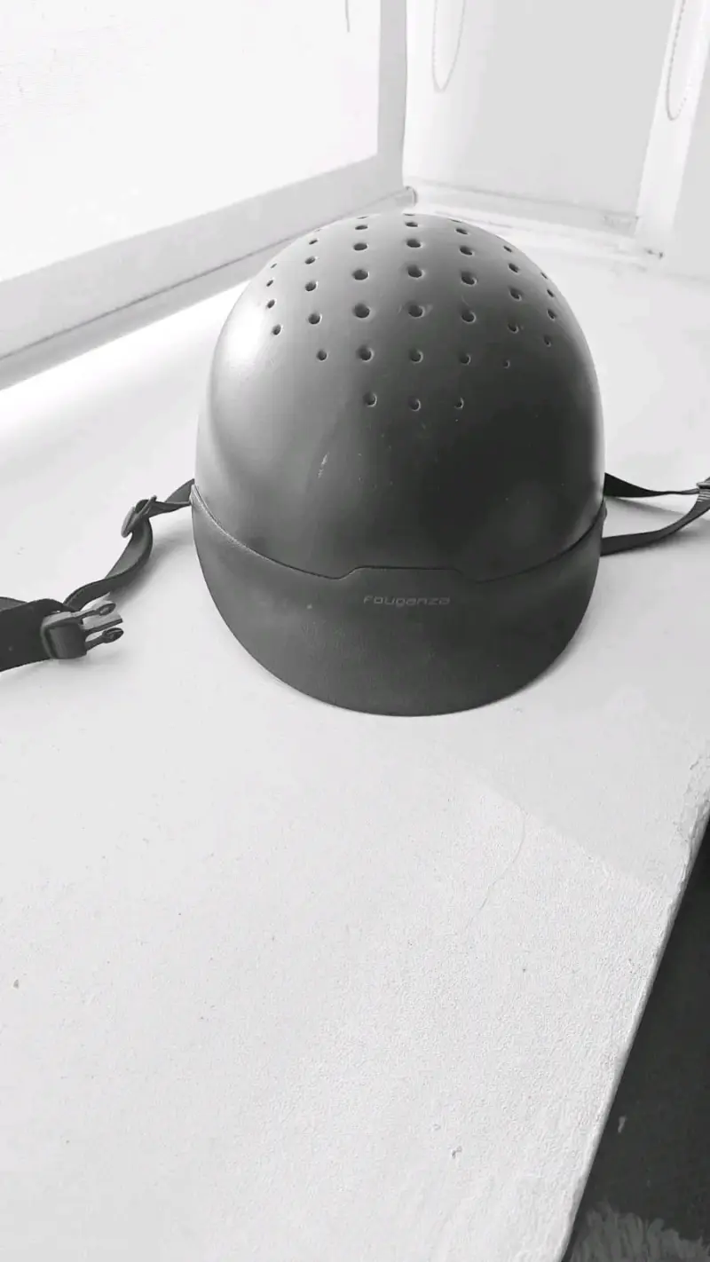 Casco de equitación Fouganza negro ajustable - 1