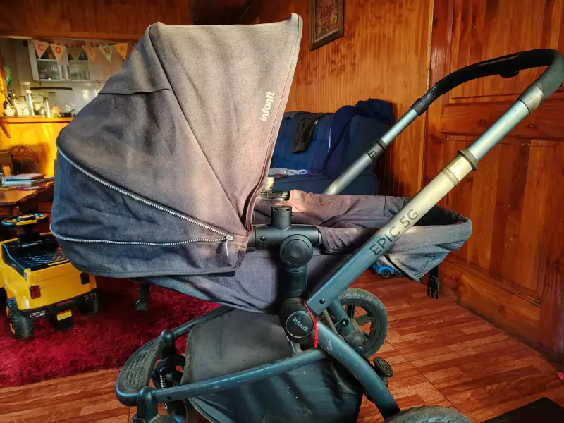 Coche de bebé Infanti Epic 5G con silla - 4