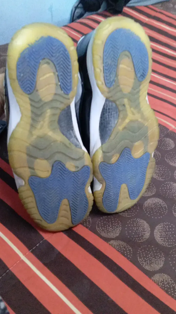 Jordan 11 low - 4