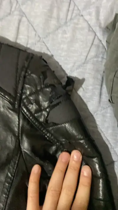 Chaqueta de cuero negra Zara Boys - miniatura 4