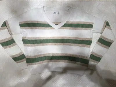 Suéter a rayas Hollister para mujer - miniatura 1