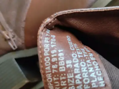 Botines de cuero marrón con hebilla decorativa - miniatura 4