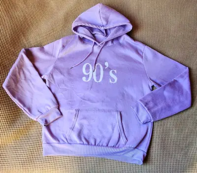 Polerón morado con capucha estilo 90's - miniatura 4