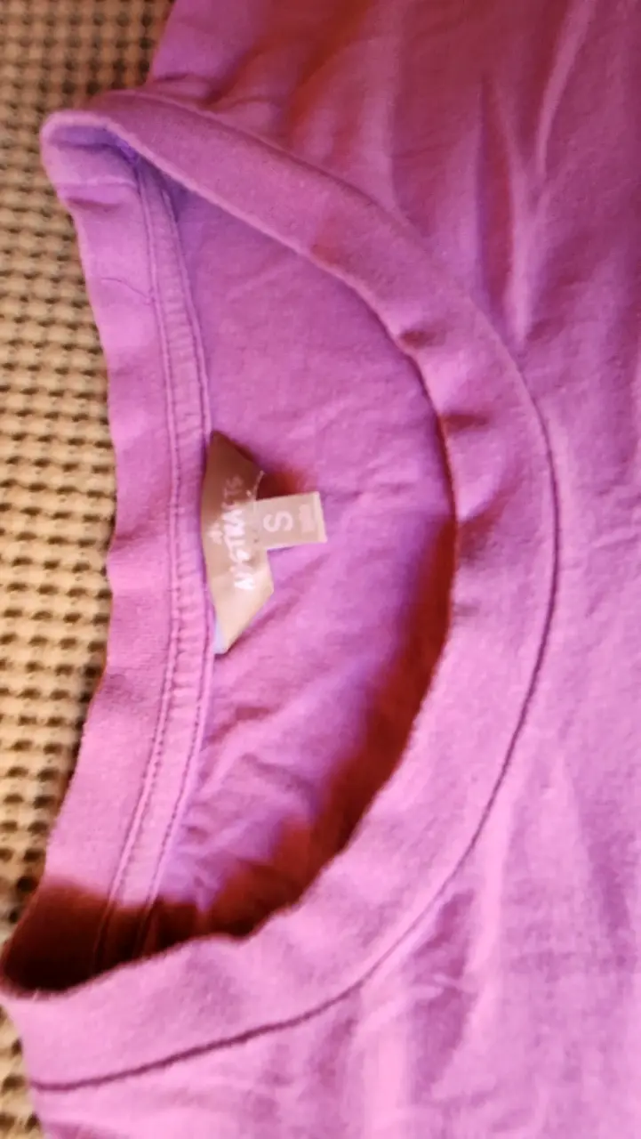 Polera Morada con Estampado 'Feel the Freedom' - 5