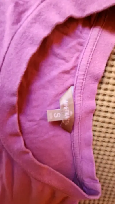 Polera Morada con Estampado 'Feel the Freedom' - miniatura 6