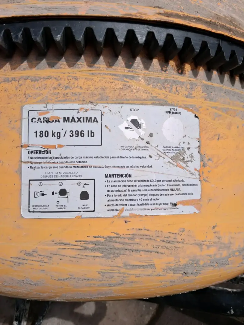 Hormigonera de construcción 180 kg usada - 3