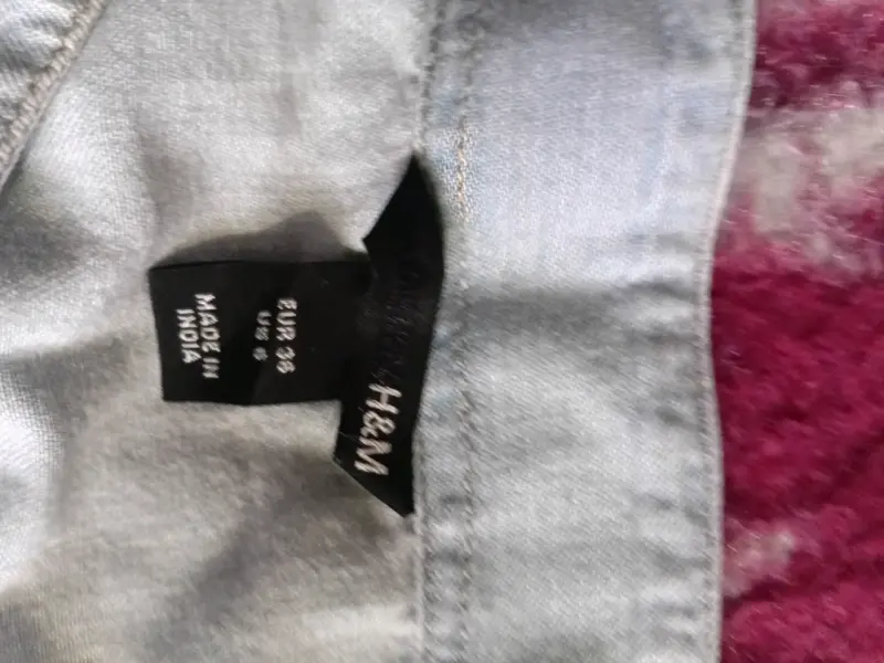 Falda corta de mezclilla H&M talla 38 - 2