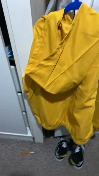 Cortaviento amarillo para niños Shein Los Angeles - miniatura 2