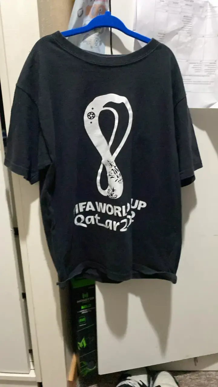 Polera FIFA World Cup Qatar 2022 negra