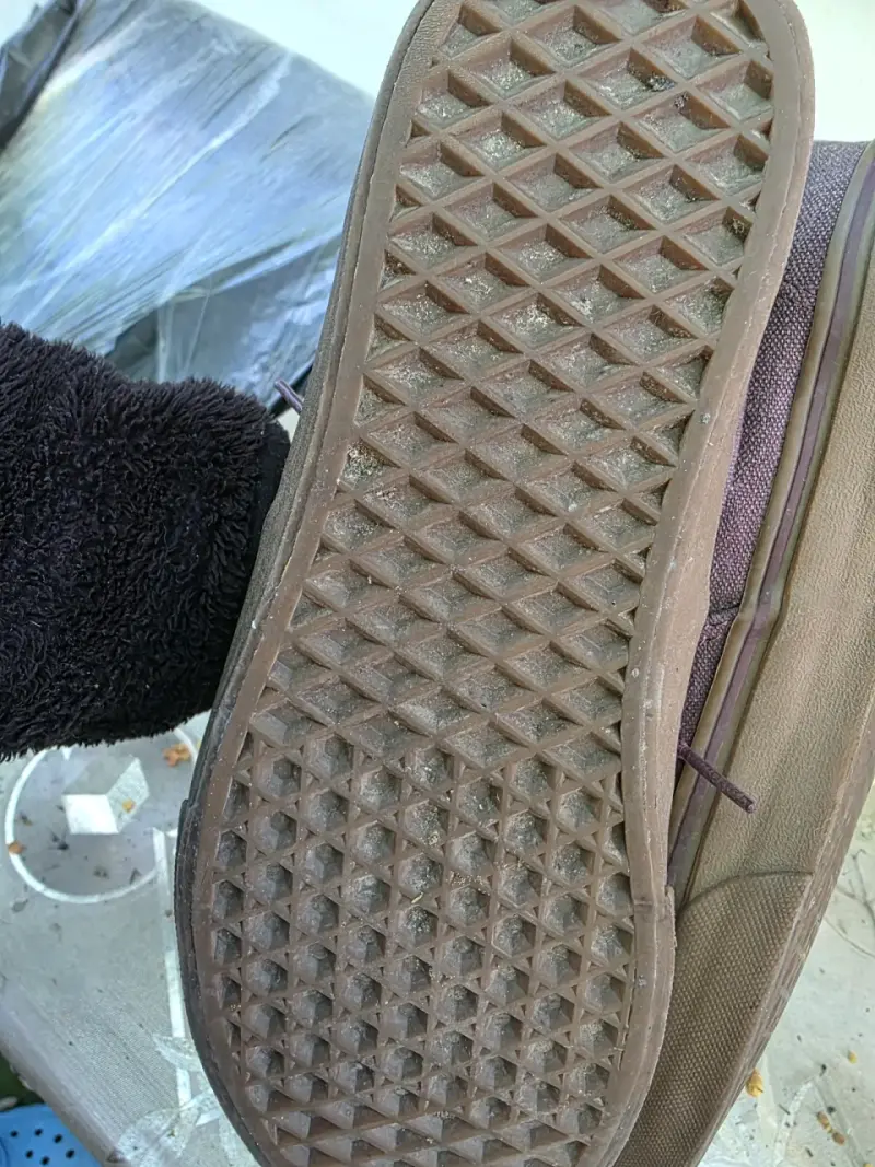Zapatillas Vans burdeos de lona usadas - 3