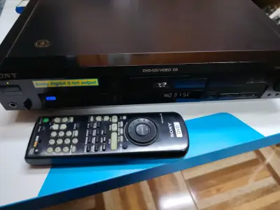Reproductor de DVD Sony con control remoto - miniatura 3
