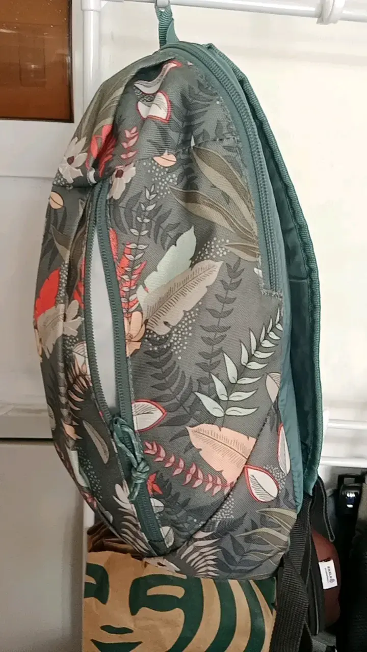 Mochila floral Quechua compacta y ligera - 2