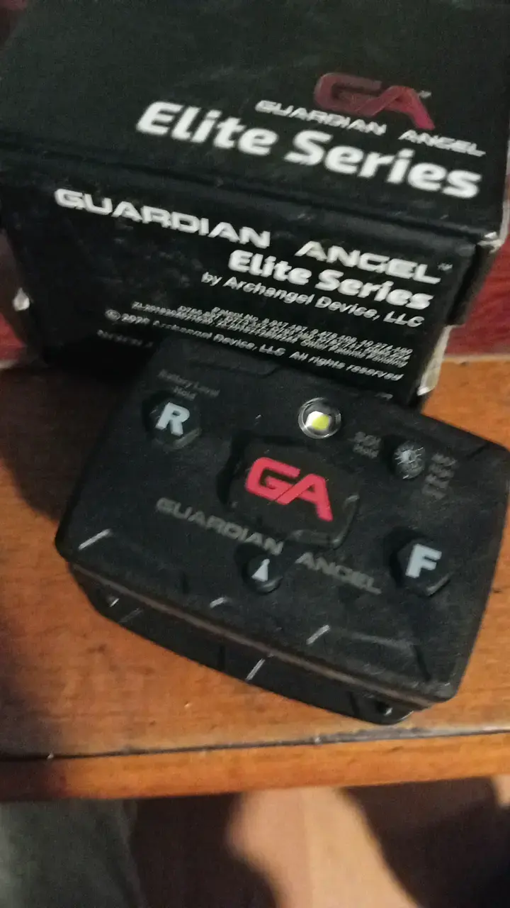 Luz de seguridad Guardian Angel Elite Series - 1