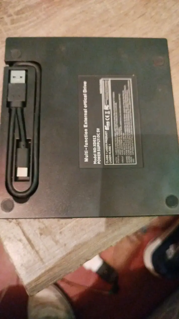 Unidad de DVD externa multi-interfaz - 2