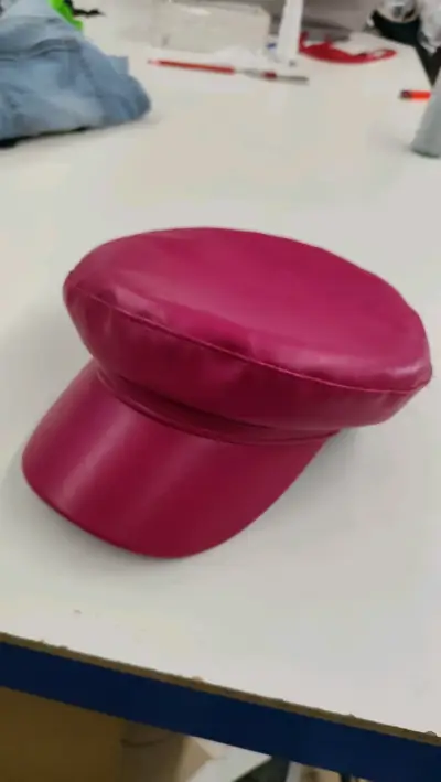 Gorra estilo marinero color fucsia - miniatura 1