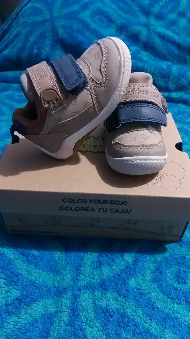 Zapatillas Bubblegummers para niños beige y azul - 2