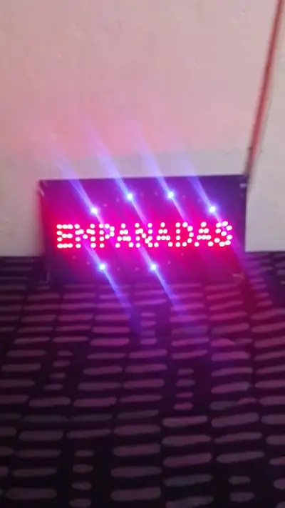 Letrero LED Luminoso para Empanadas - miniatura 2