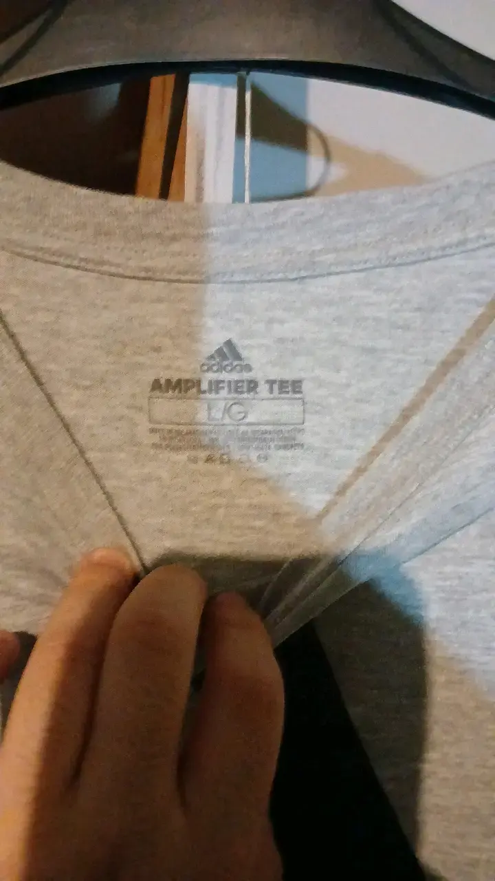 Polera gris Adidas Amplifier Tee - 2