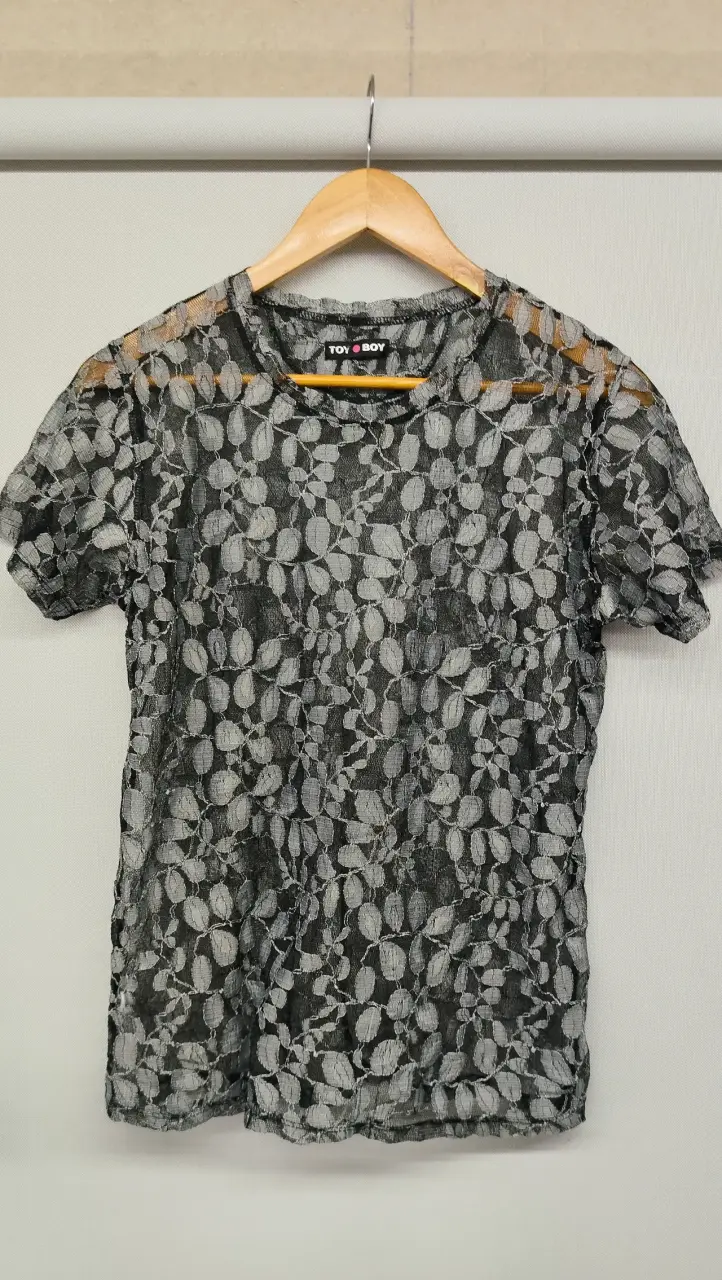 Polera de encaje negra Toy Boy - 1