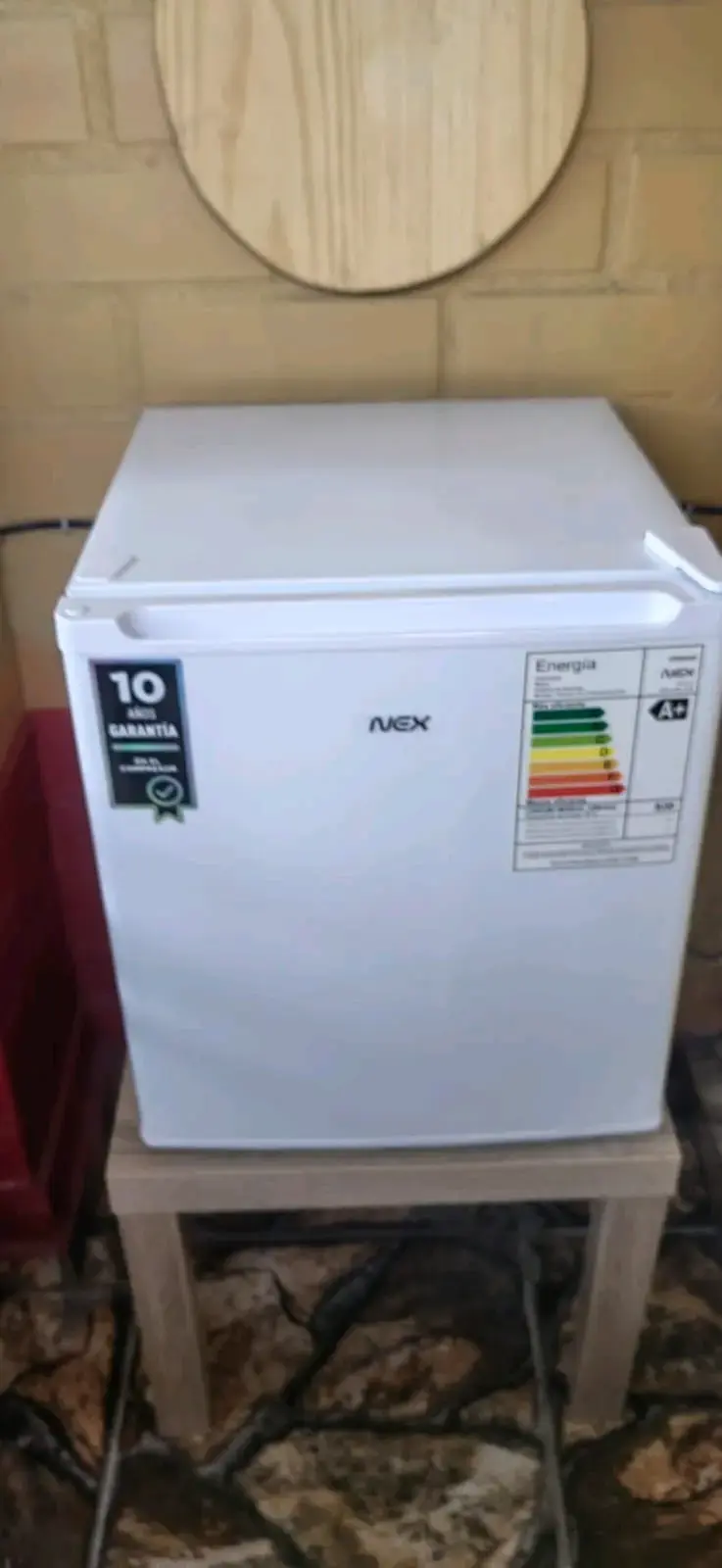 Refrigerador compacto Nex A+ eficiente