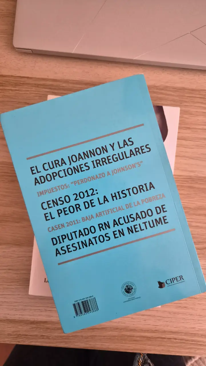Libro 'Lo Mejor de CIPER 3' sobre periodismo chileno - 2