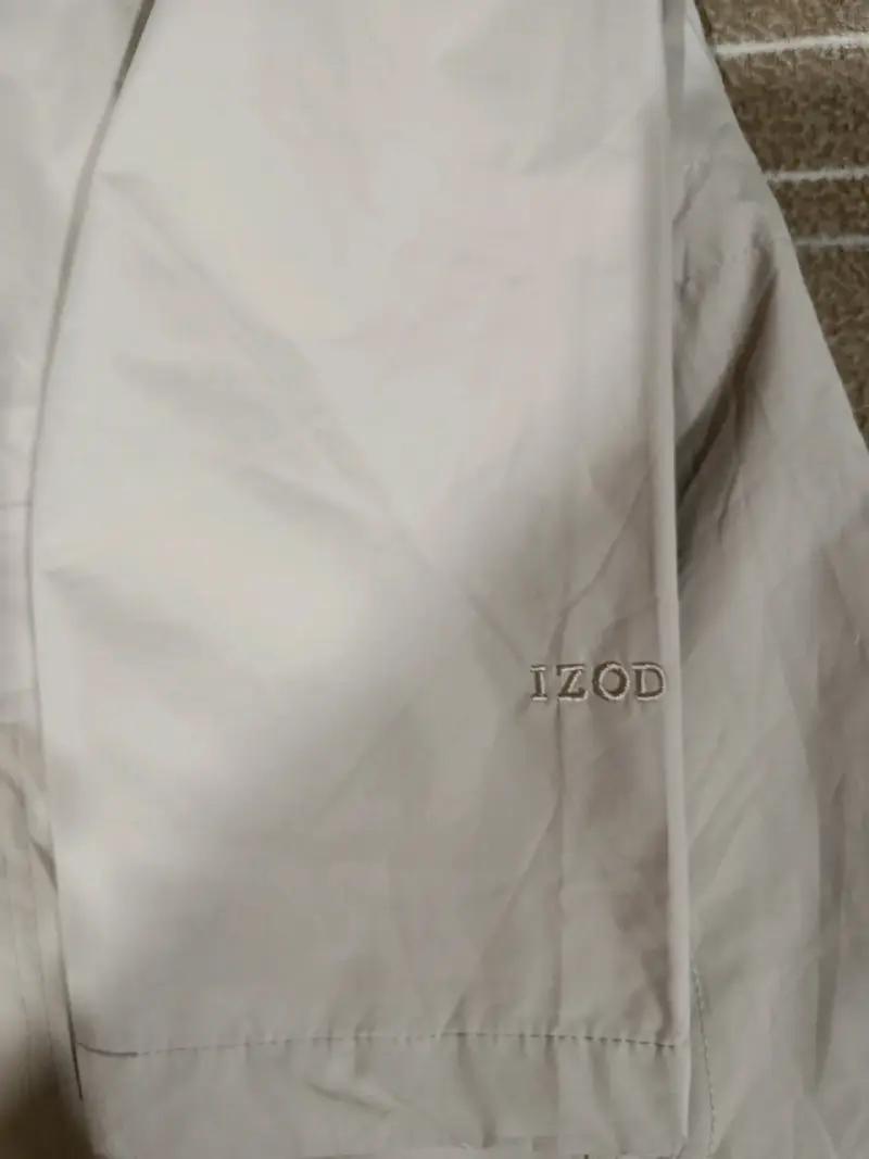 Chaqueta beige para mujer IZOD con forro a cuadros - 3