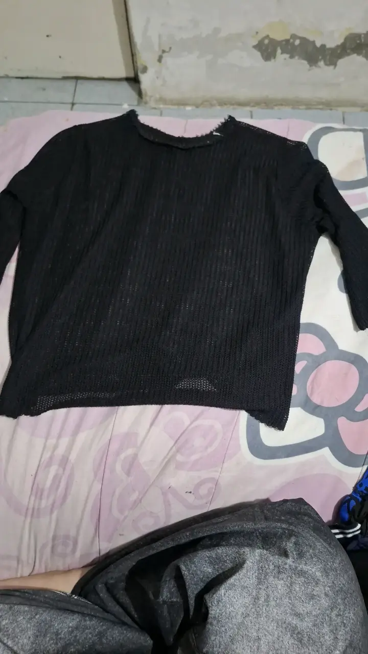Suéter negro de punto para mujer