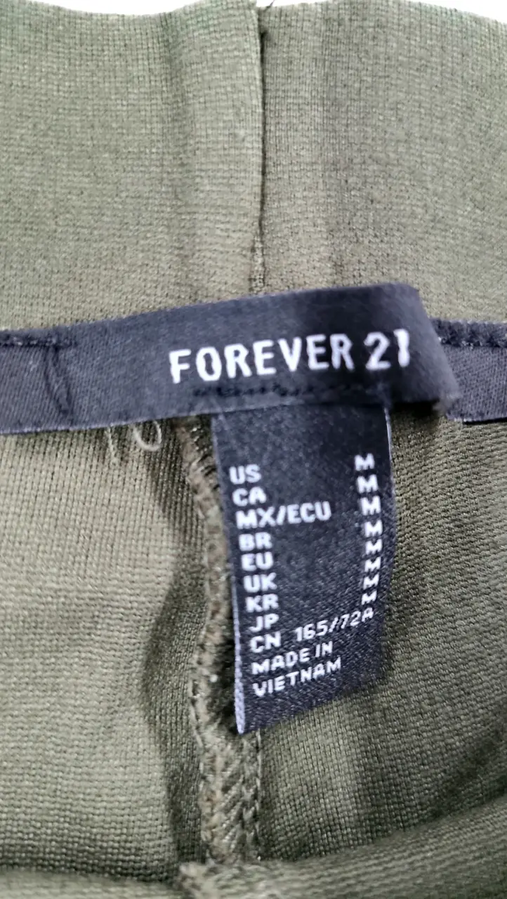Calza pantalón verde Forever 21 talla M - 2