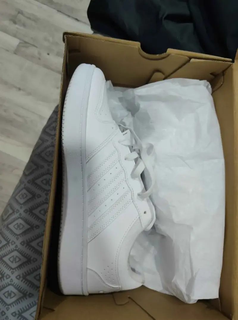 Zapatillas blancas Adidas Hoops para hombre - 2