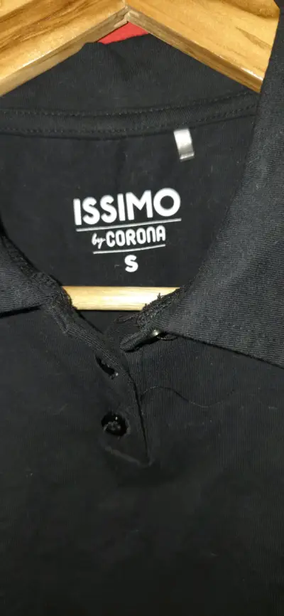 Polera Negra Crop Top Issimo by Corona - miniatura 3