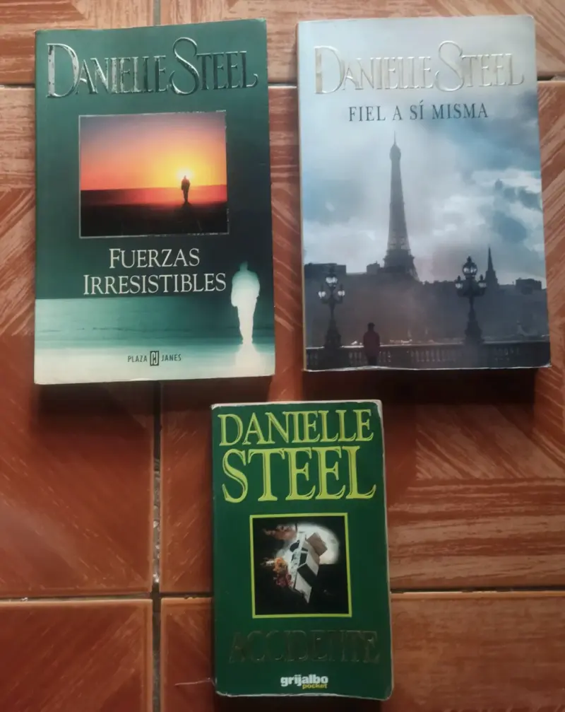 Lote de libros de autores reconocidos - 3