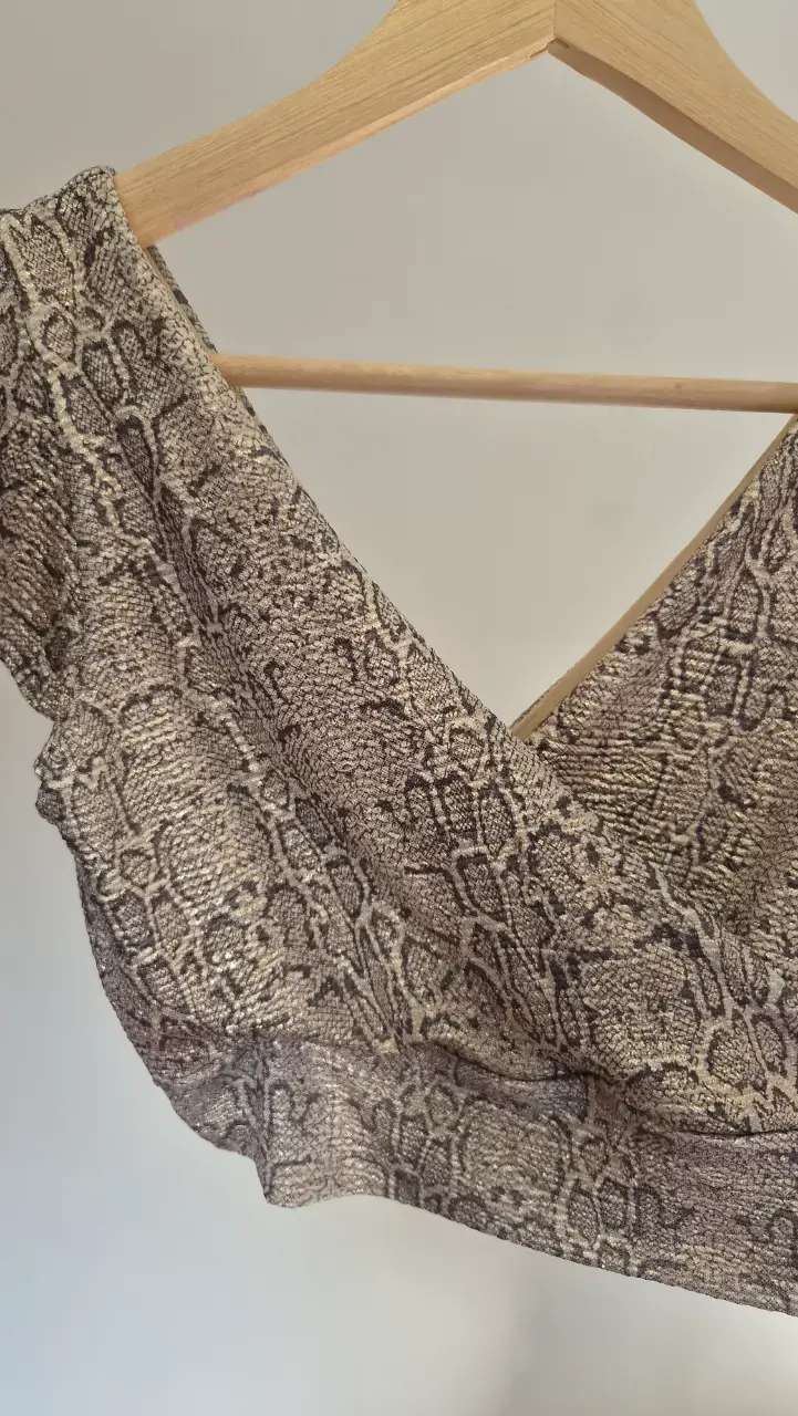 Top de mujer con estampado de serpiente - 2