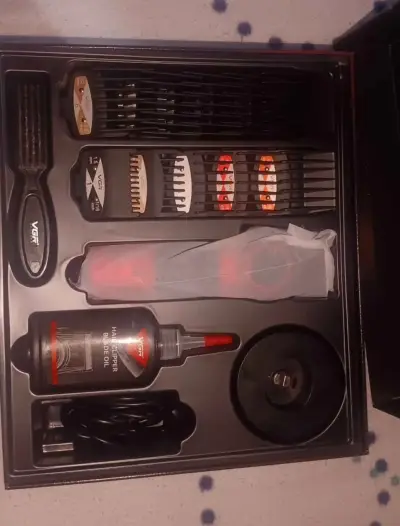 Cortadora de Pelo Profesional VGR V-001 Roja - miniatura 3