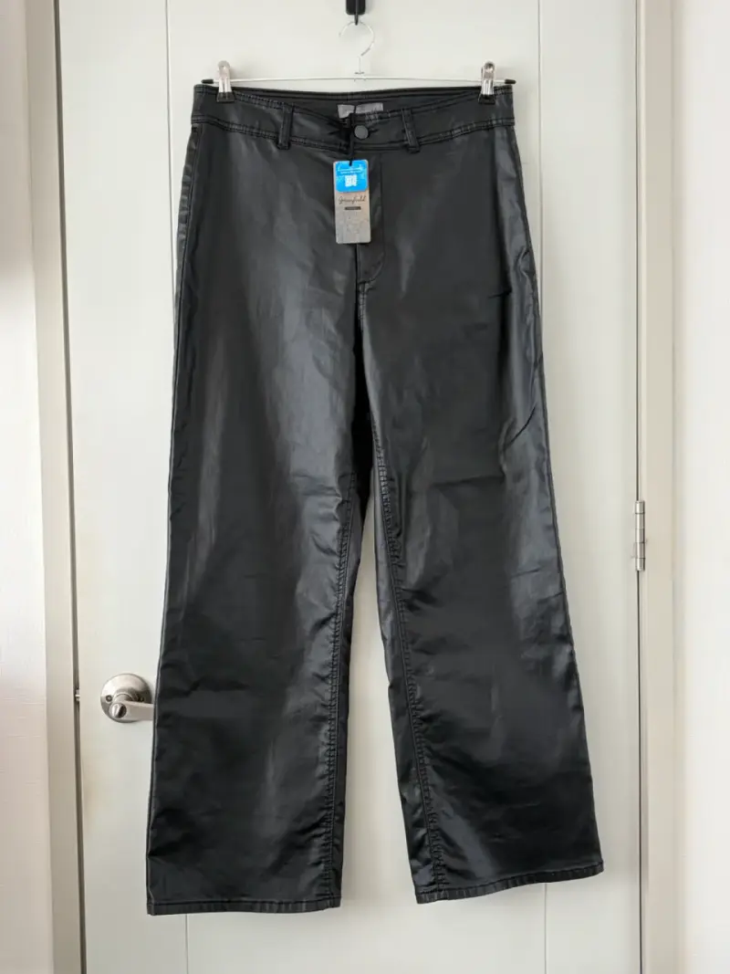Pantalo anchos ecocuero Greenfield neg - 1