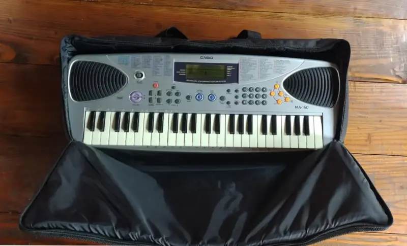 Teclado Casio MA-150 con funda protectora - 2