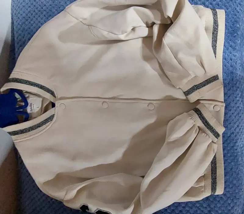Chaqueta bomber beige Sybilla con detalles - 3