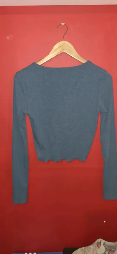 Polera manga larga azul Pull&Bear - miniatura 2