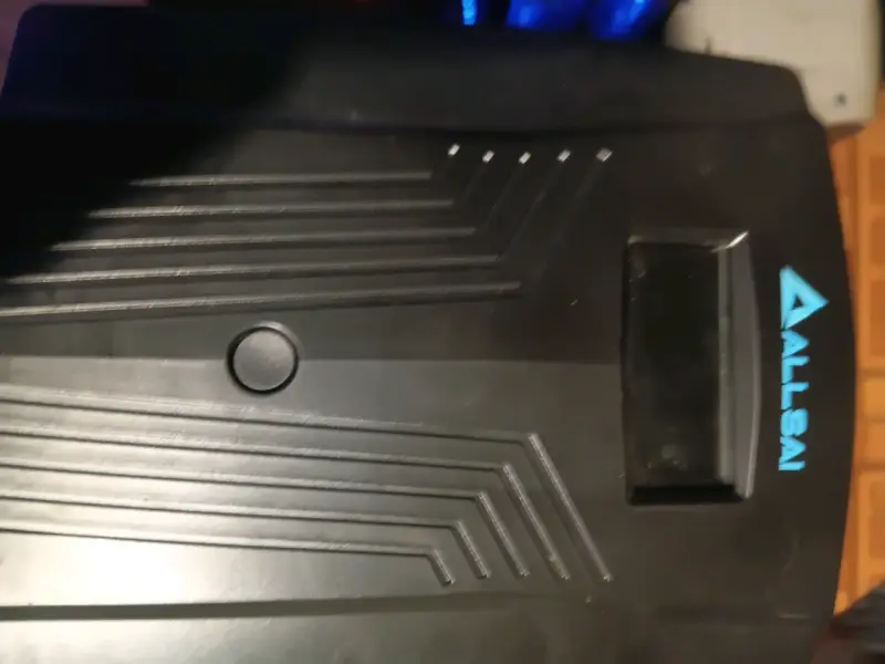UPS Allsai 1200VA con múltiples salidas - 1