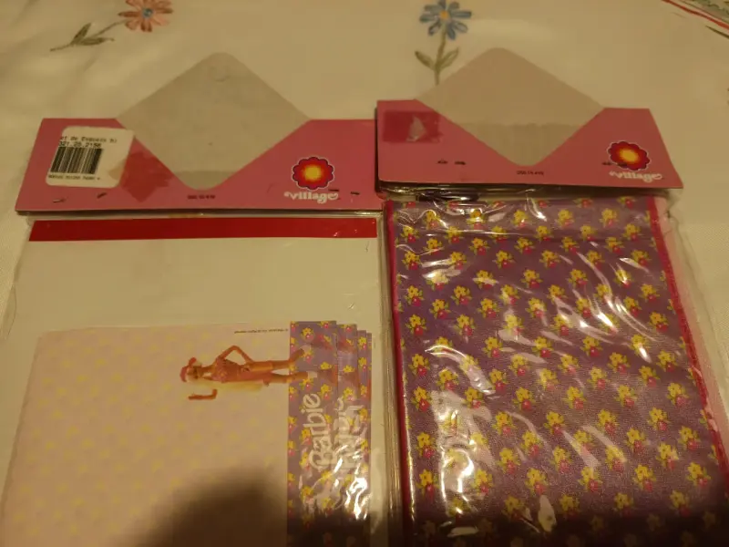 Set Barbie village esquelas sobres y estuche nuevo - 4