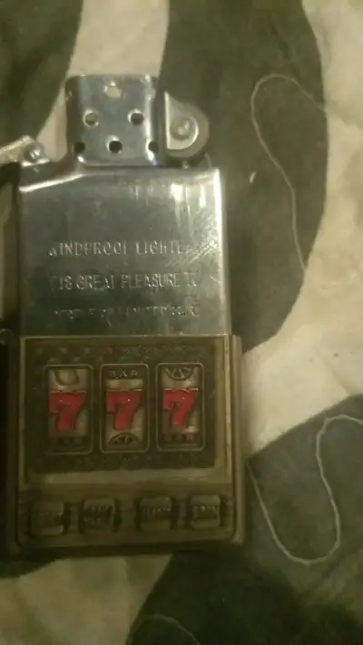 Encendedor tipo tragamonedas vintage Kanji - miniatura 4