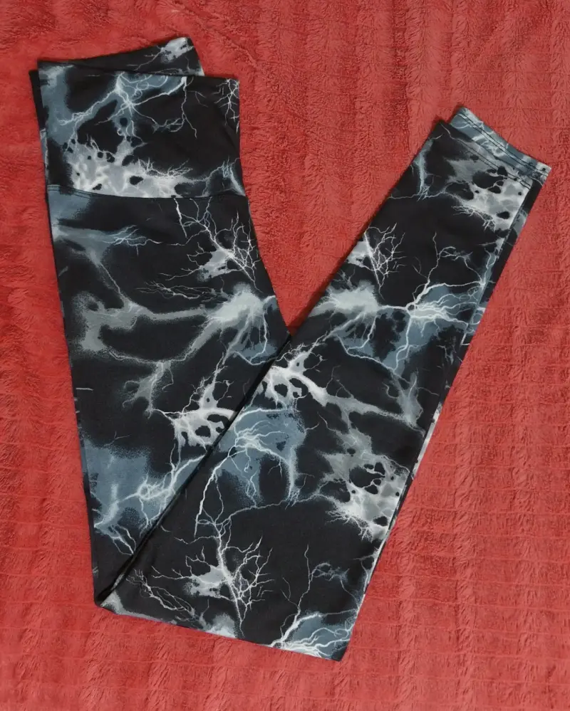 Leggings deportivos estampado relámpago - 1
