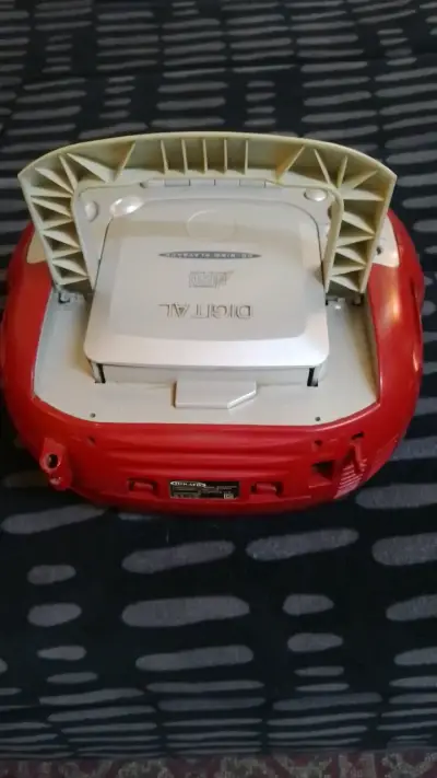 Radio portátil Hikato con CD y cassette - miniatura 3