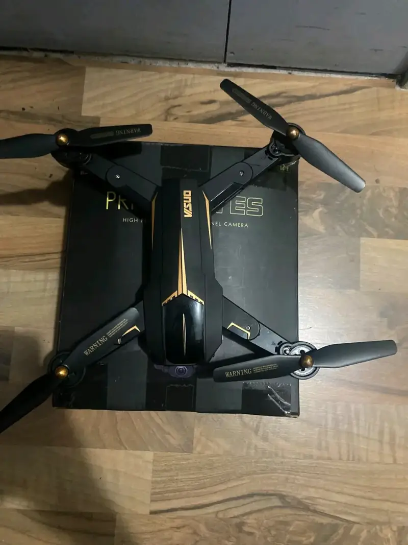 Drone con cámara HD y control remoto - 2