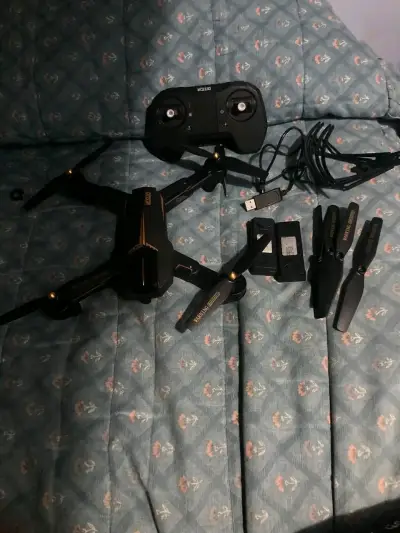 Drone con cámara HD y control remoto - miniatura 5