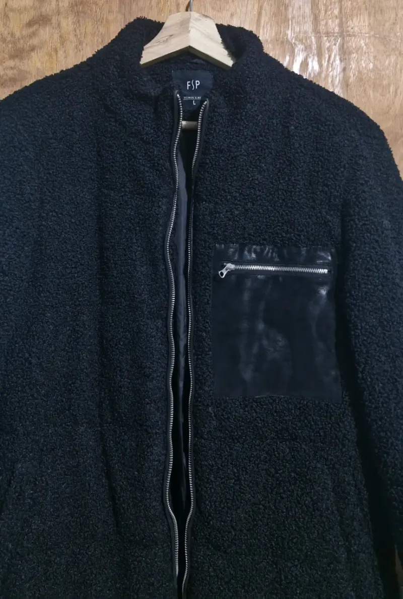 Chaqueta negra de lana con cierre FSP - 2