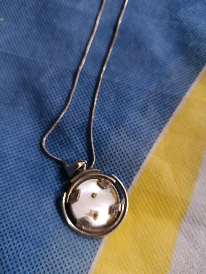 Collar de plata con medalla religiosa - 3